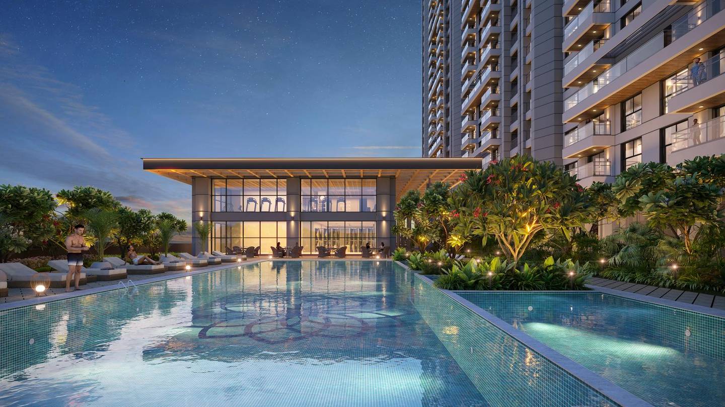 Swimming pool
